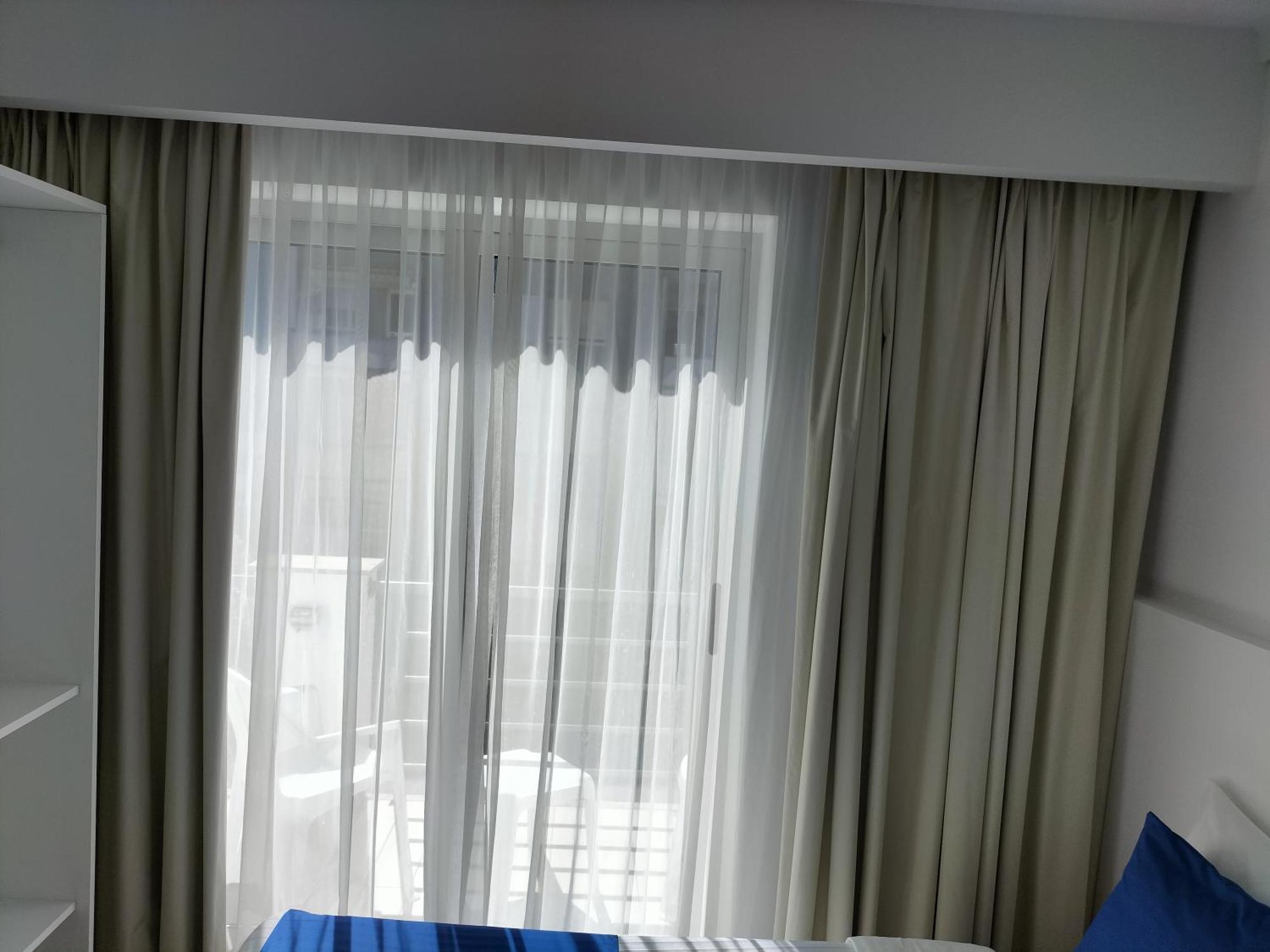Residencial Tropicalia Al Hotel Barra Phòng bức ảnh